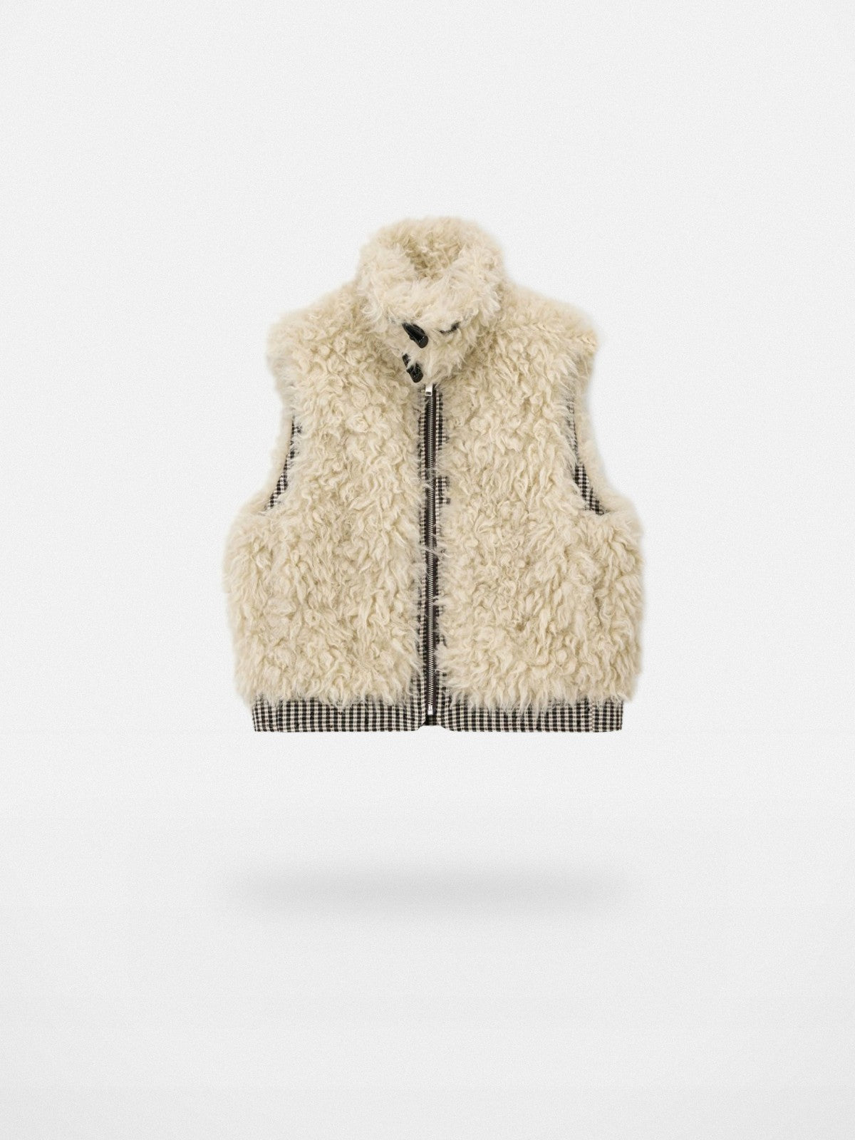 PUKI Reversible Sherpa Plaid Vest in Cream