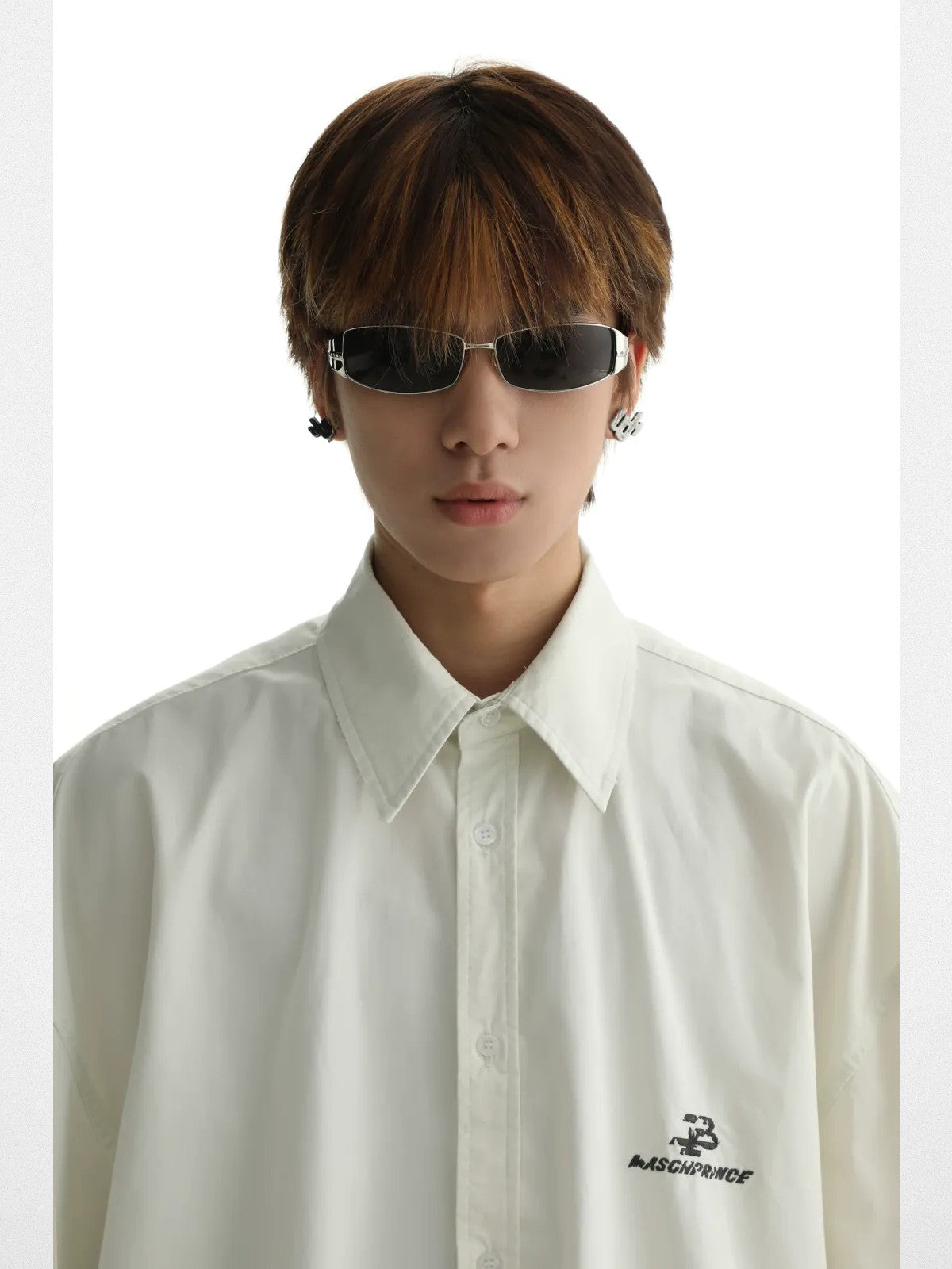 MASONPRINCE Distressed Cotton Short Sleeve Shirt in White - On Model