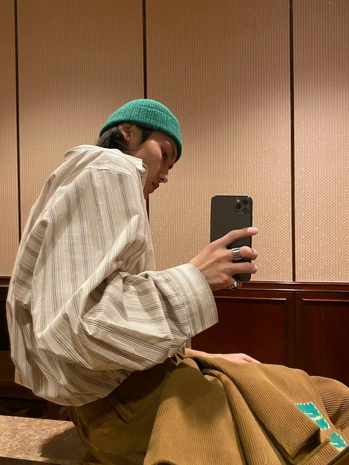 MASONPRINCE Retro Striped Cotton Shirt in Cream - On Model