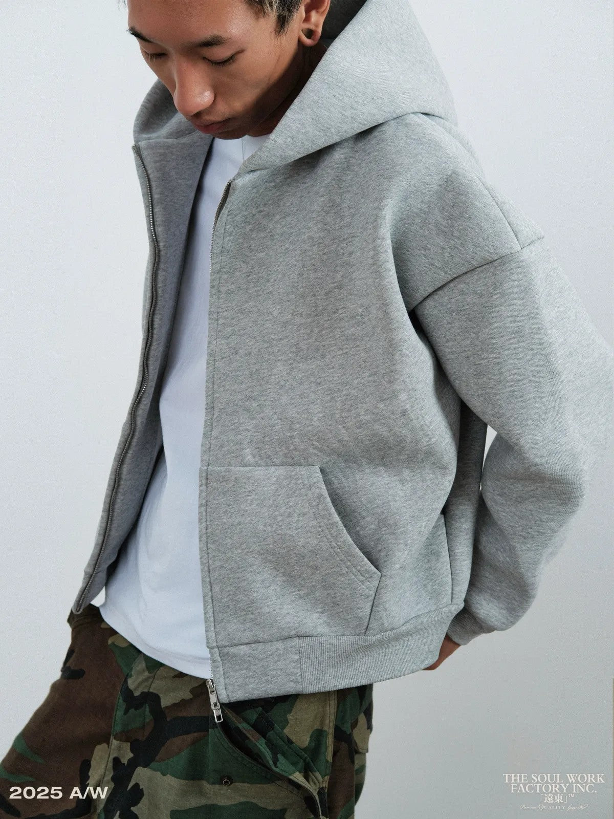 SWFI Far East 600g Heavyweight Cotton Zip Hoodie in Gray - On Model