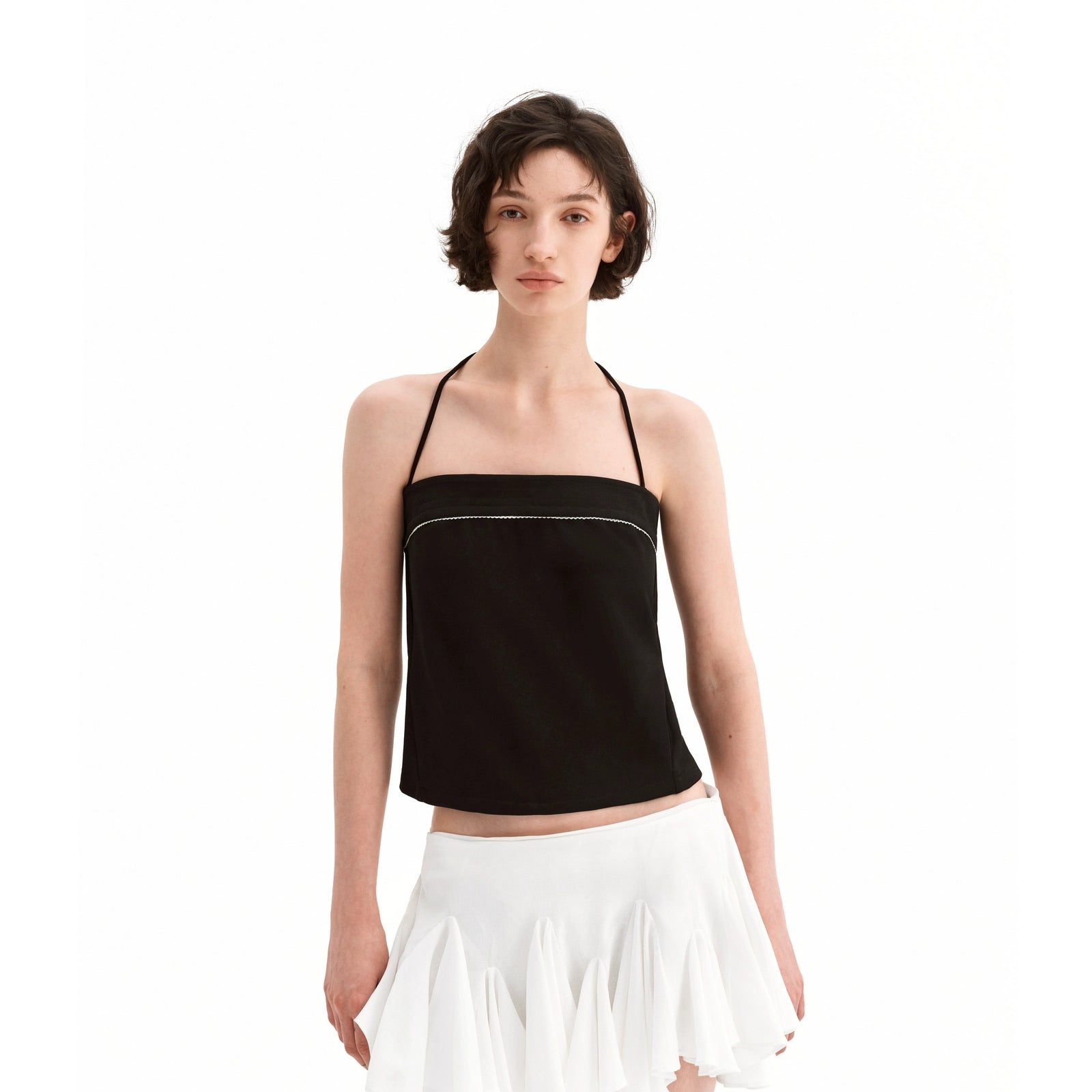 Puki Puki Stylish Halter Top with Contrast Trim