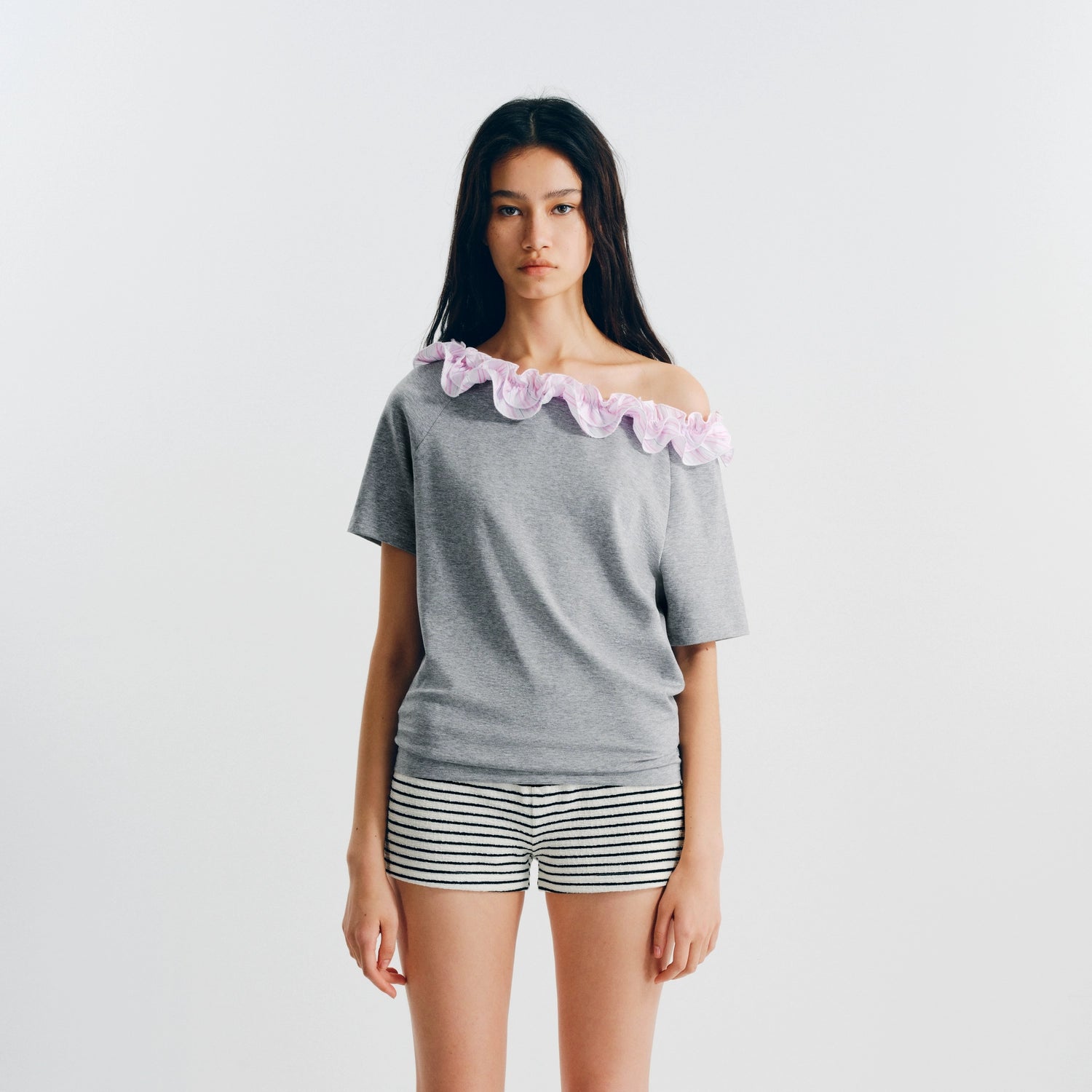 Puki Puki Off-Shoulder Ruffled T-Shirt for Women