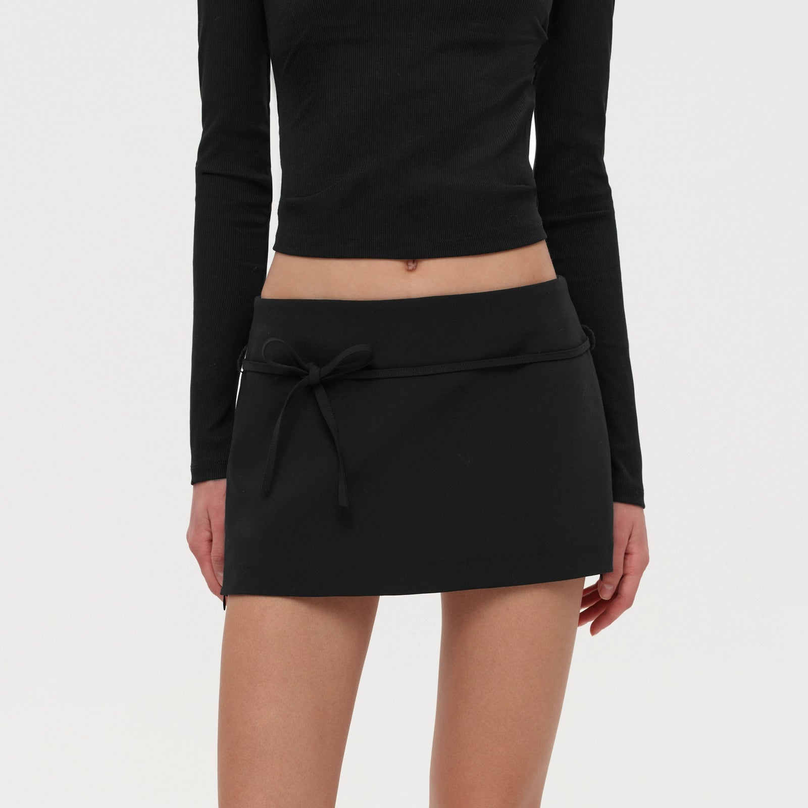 Puki Puki Retro Tie Mini Skirt with Detachable Bow