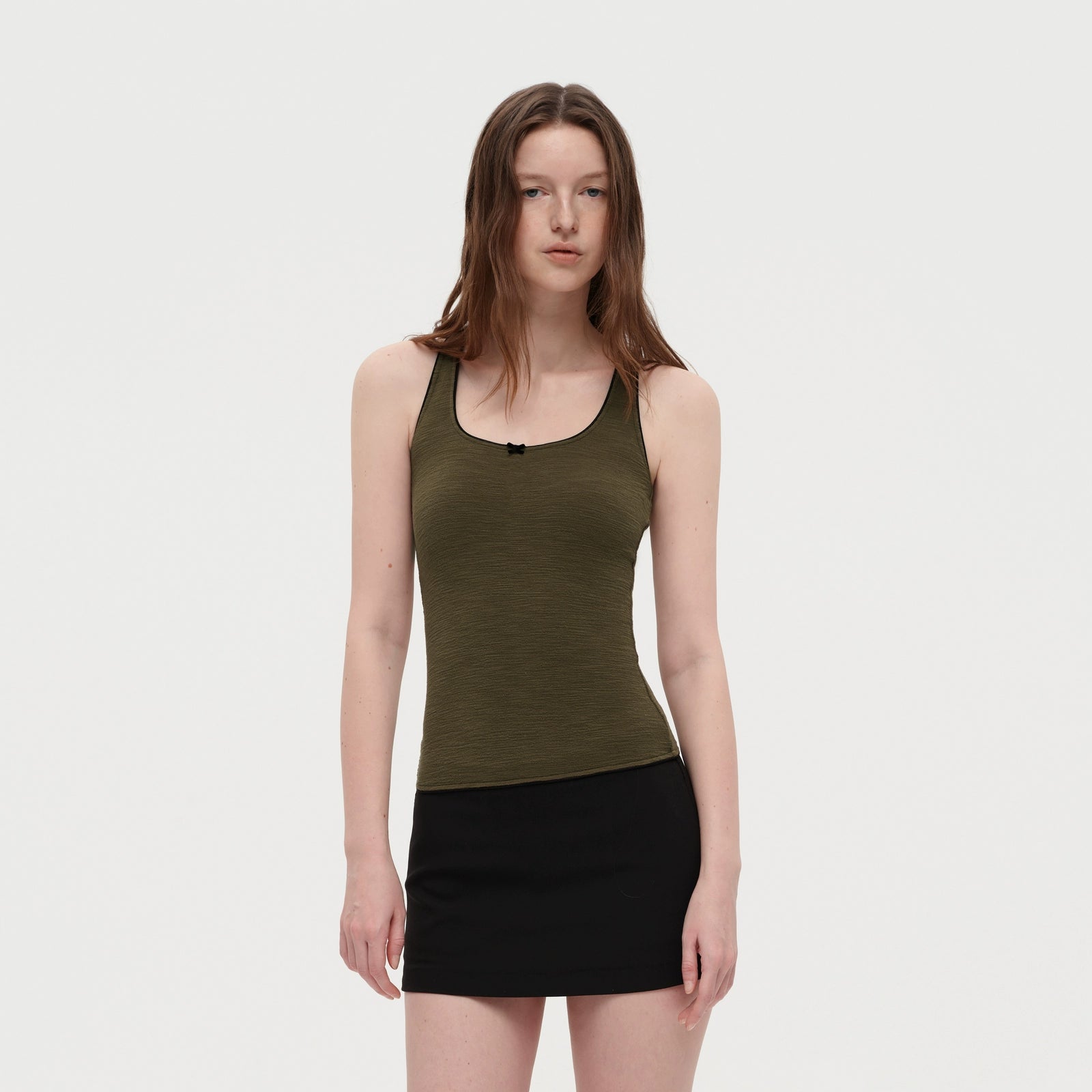 Puki Puki Stylish Slim Fit Tank Top with Color Contrast