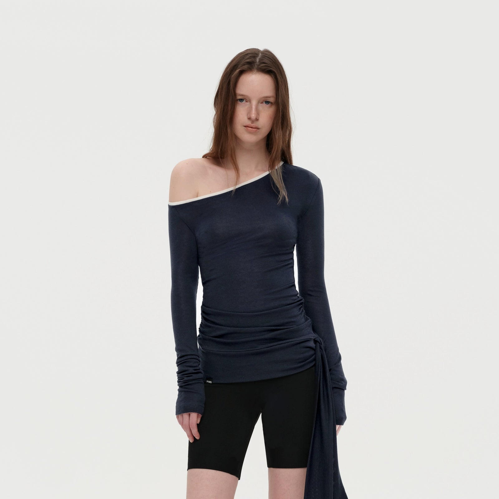 Puki Puki Slimming Ruffle Top in Navy Blue