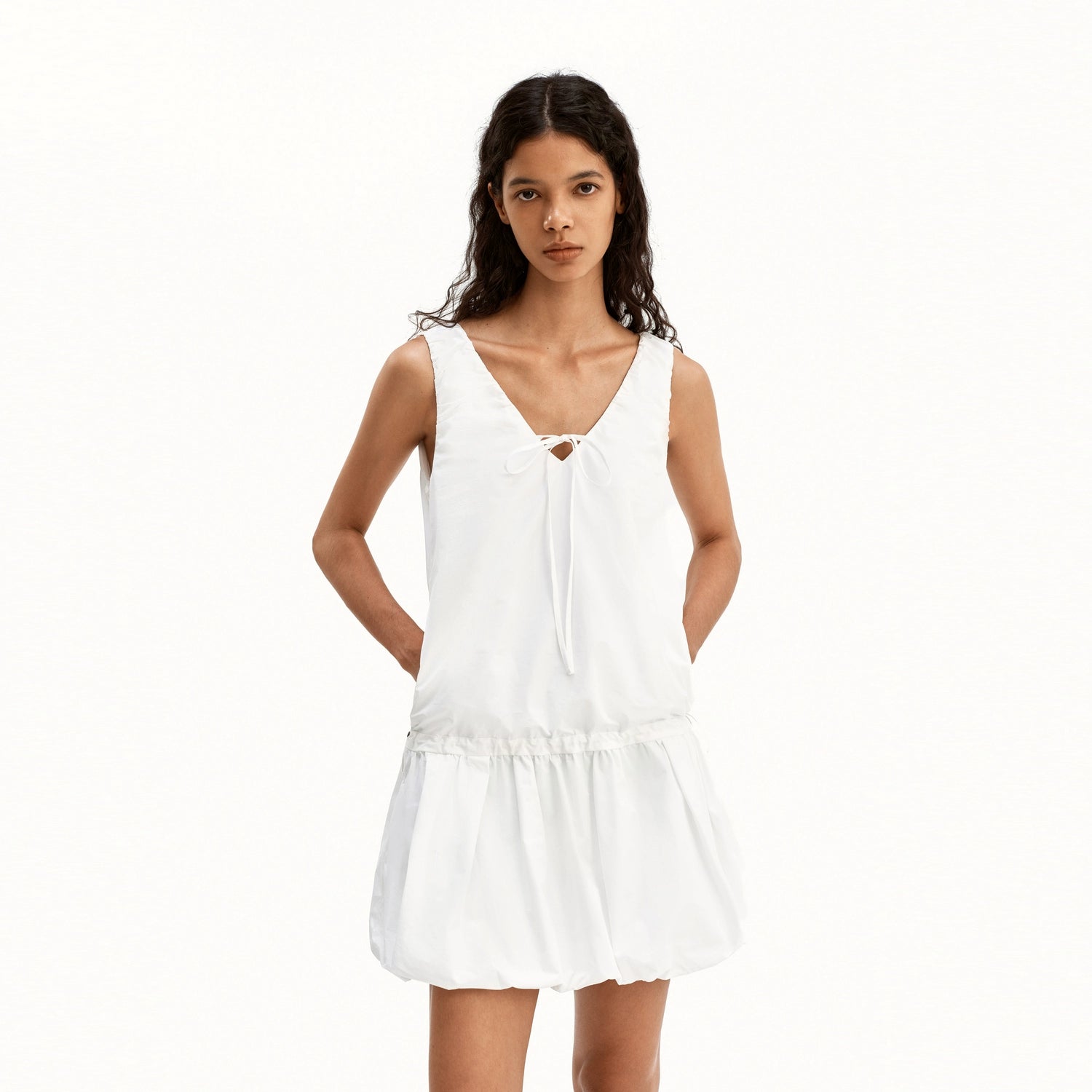 Puki Puki Original V-neck Bow Dress in Classic Colors