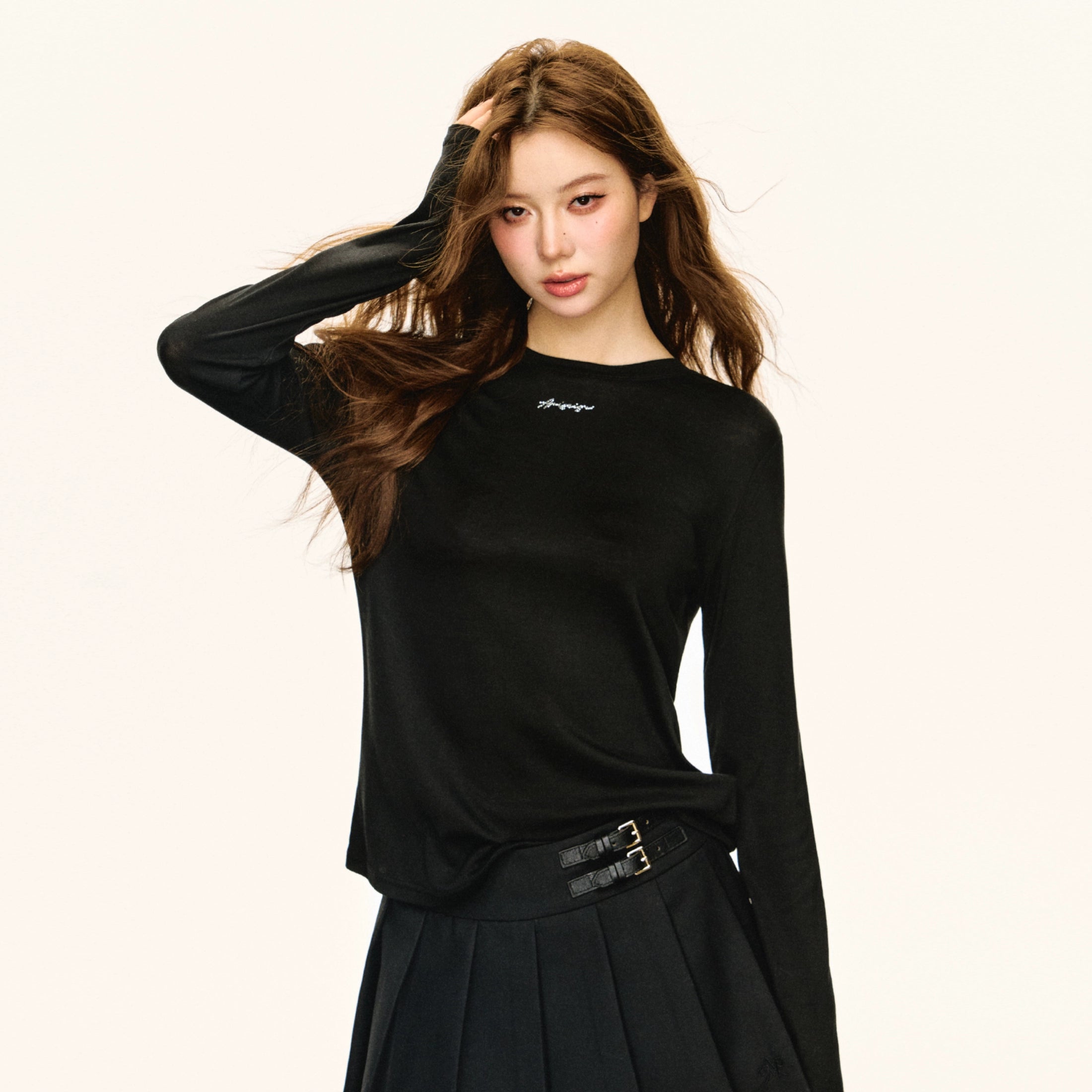 Ariseism Women's Retro-Inspired Long-Sleeve T-Shirt