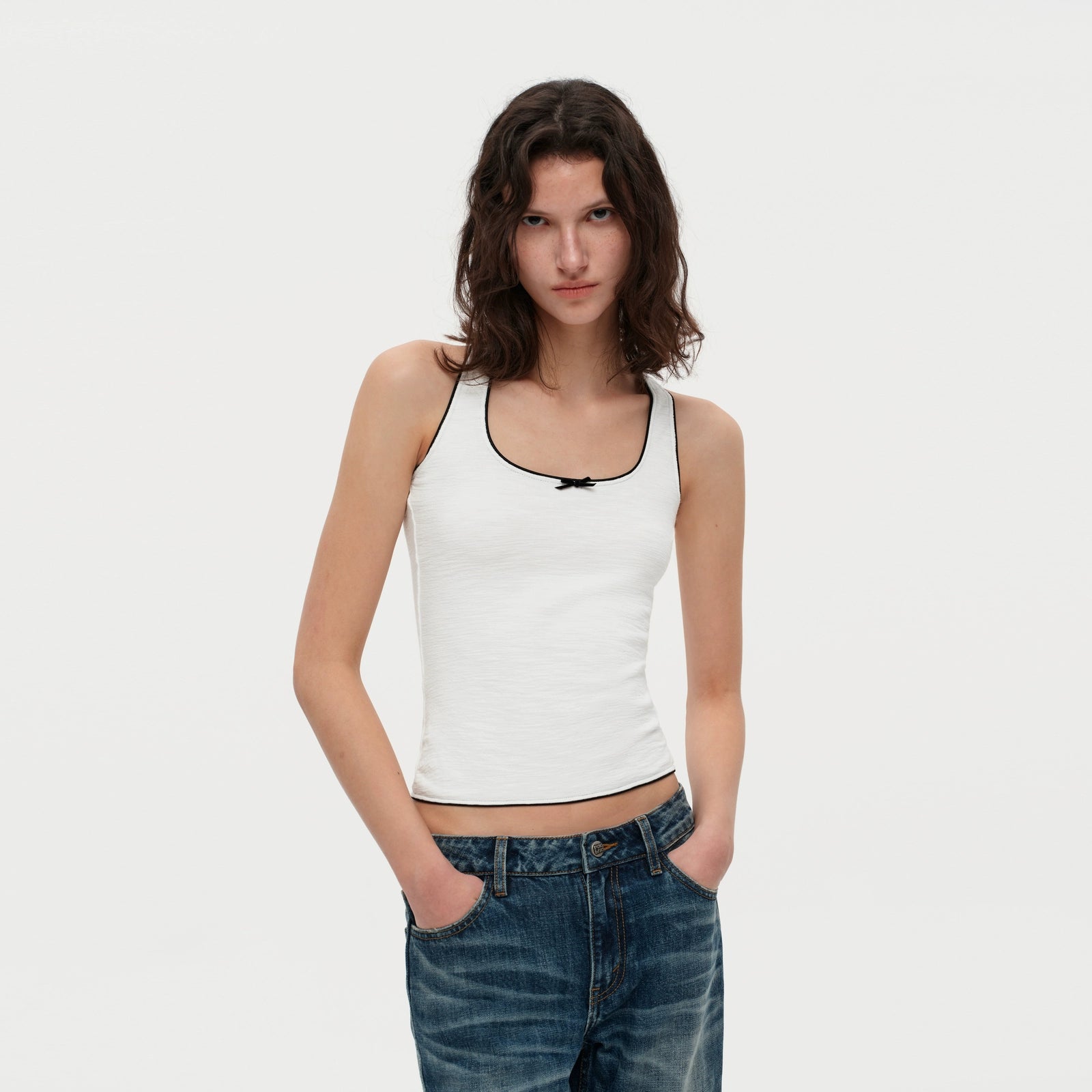Puki Puki Lightweight Slim Fit Camisole with Bow Detail