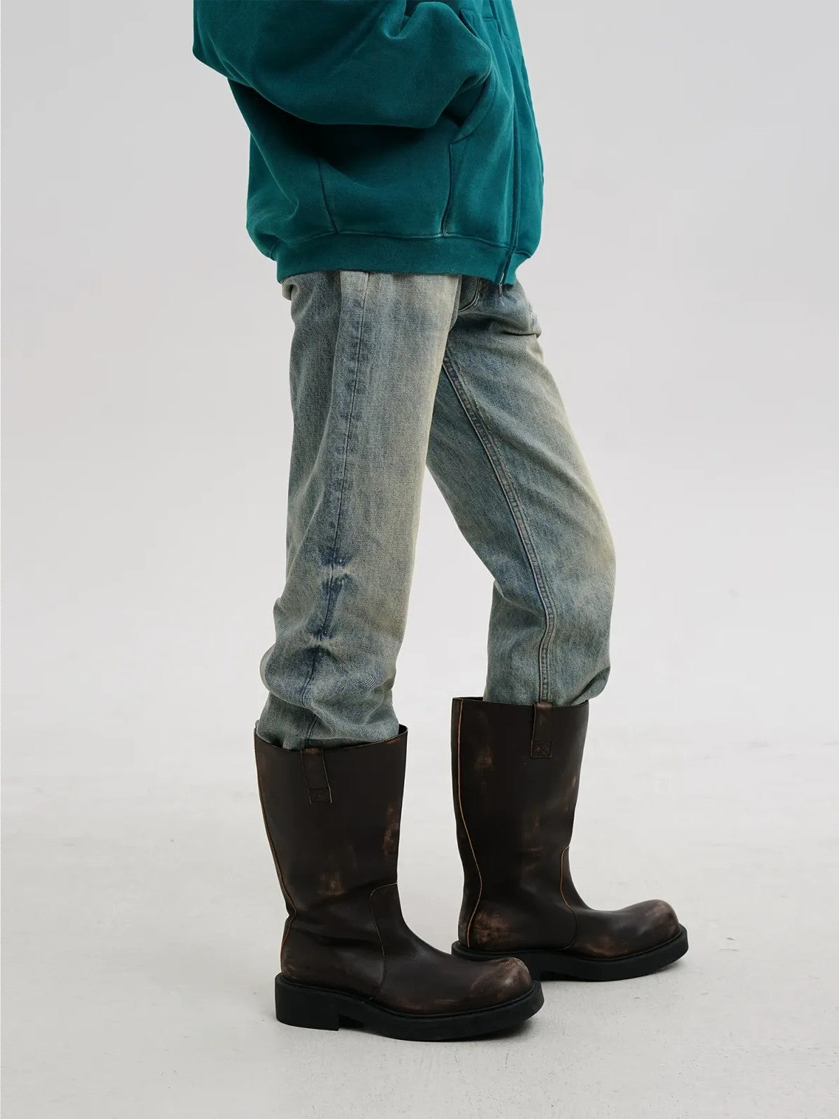 MASONPRINCE Wide Shaft Leather Military Boots in Brown - On Model