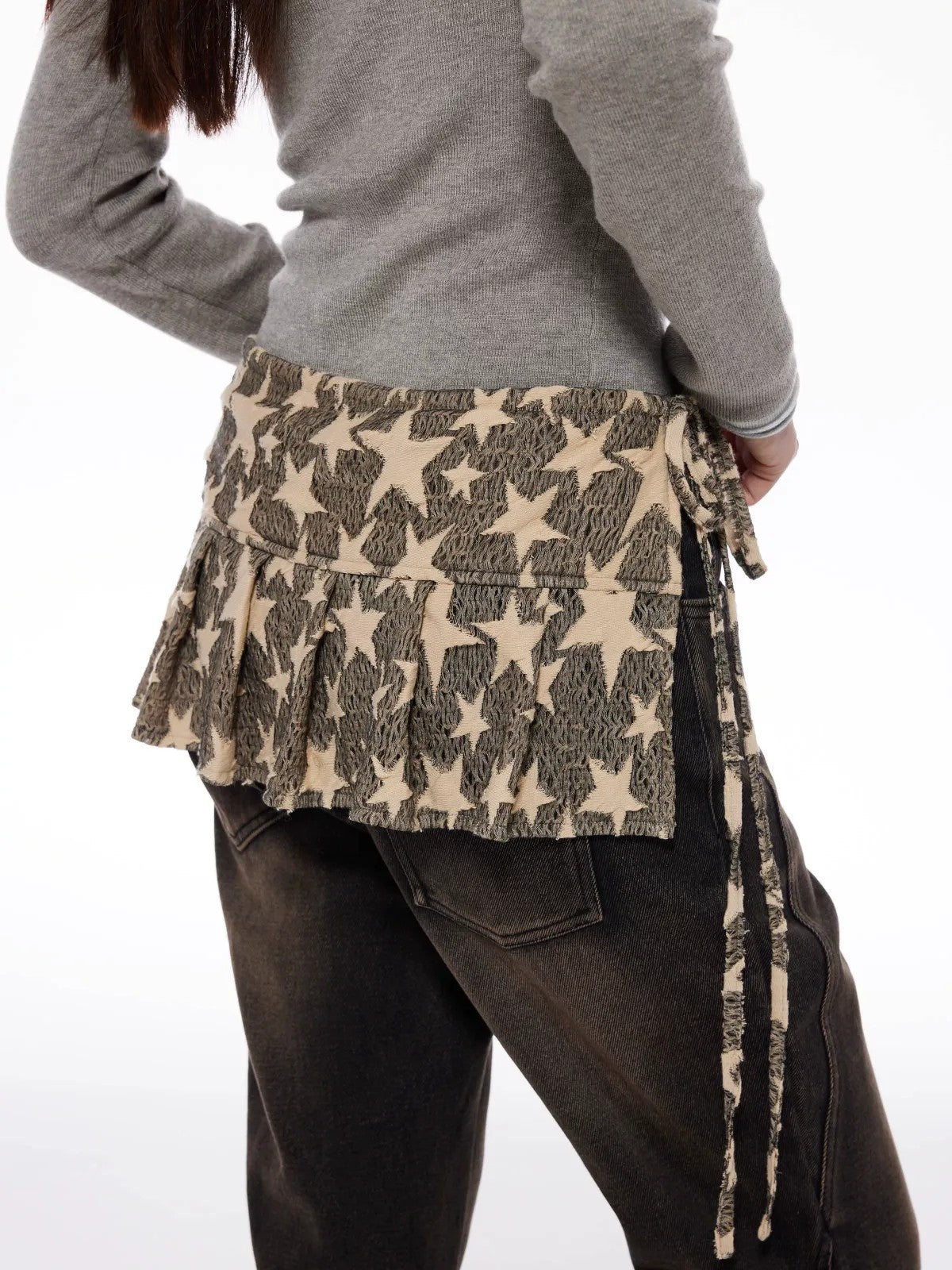 THELIGHT OFFICIAL Star Print Layering Apron Skirt in Yellow - On Model