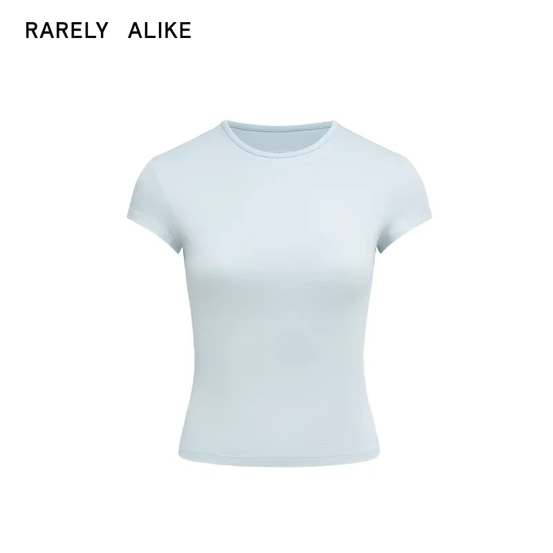 RARELY ALIKE Women's Basic Hourglass Crew Neck T-Shirt