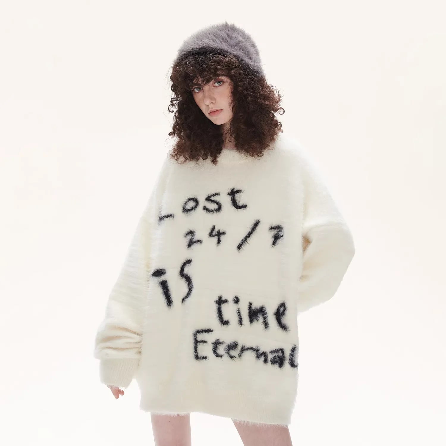 LOSTCTRL Unisex Oversized Letter Knit Sweater - Loose Fit Pullover for Autumn and Winter
