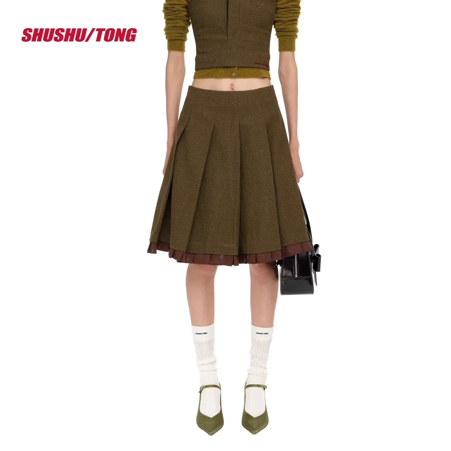 shushutong Pleated Navy Skirt with Lace Hem Detail