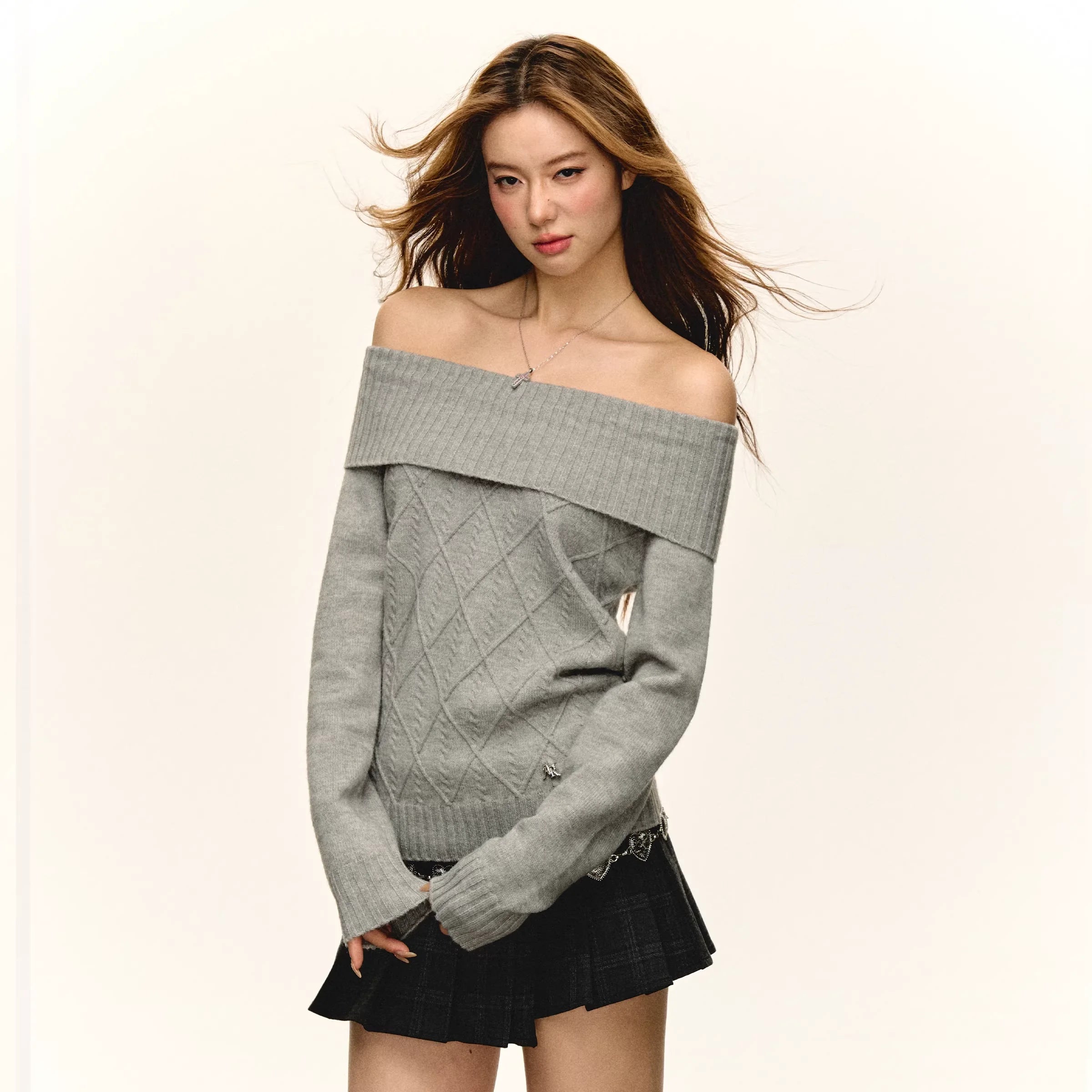 ARISEISM Off-Shoulder Long Sleeve Knit Sweater for Women