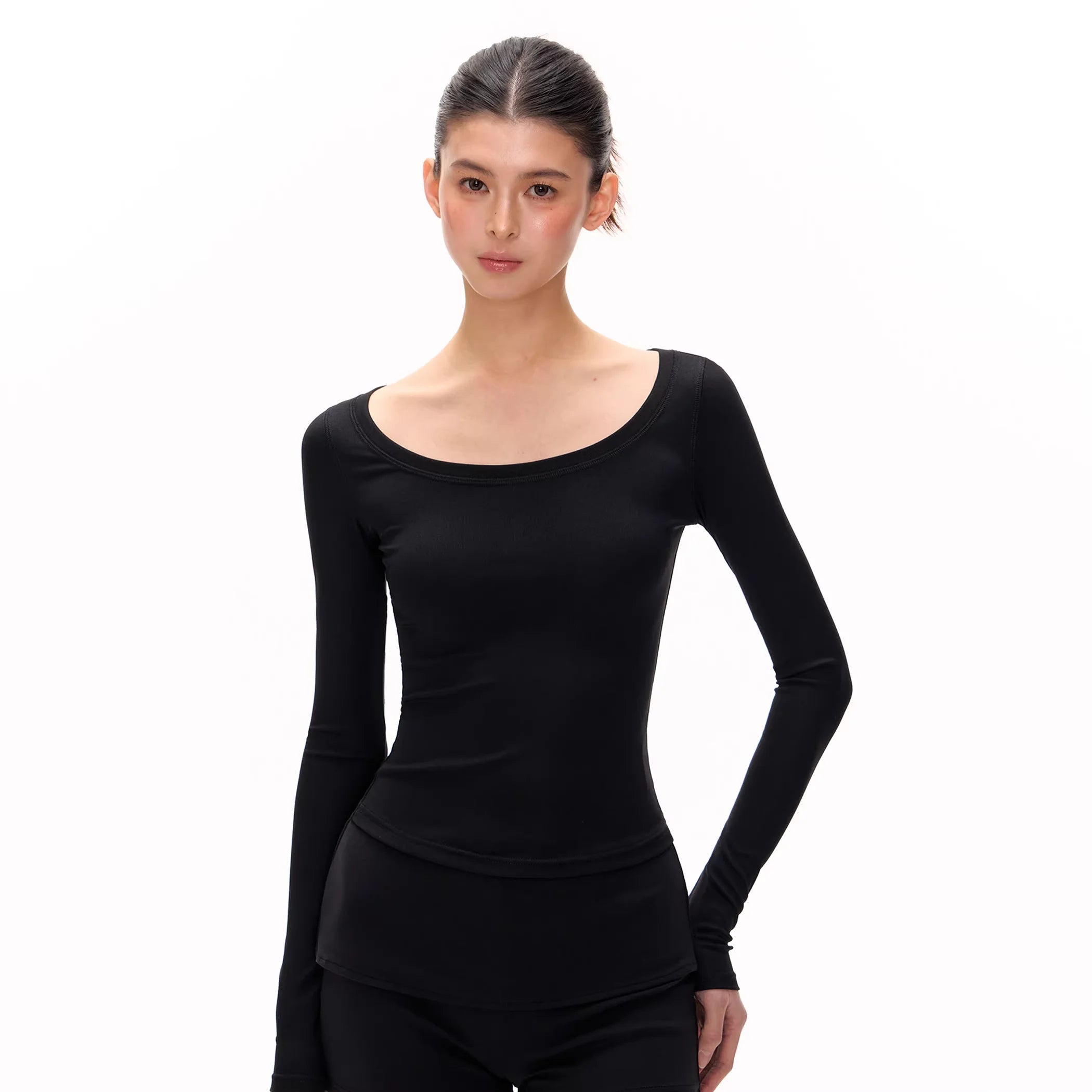 ARISEISM Women's Slim Fit Long Sleeve Scoop Neck Top