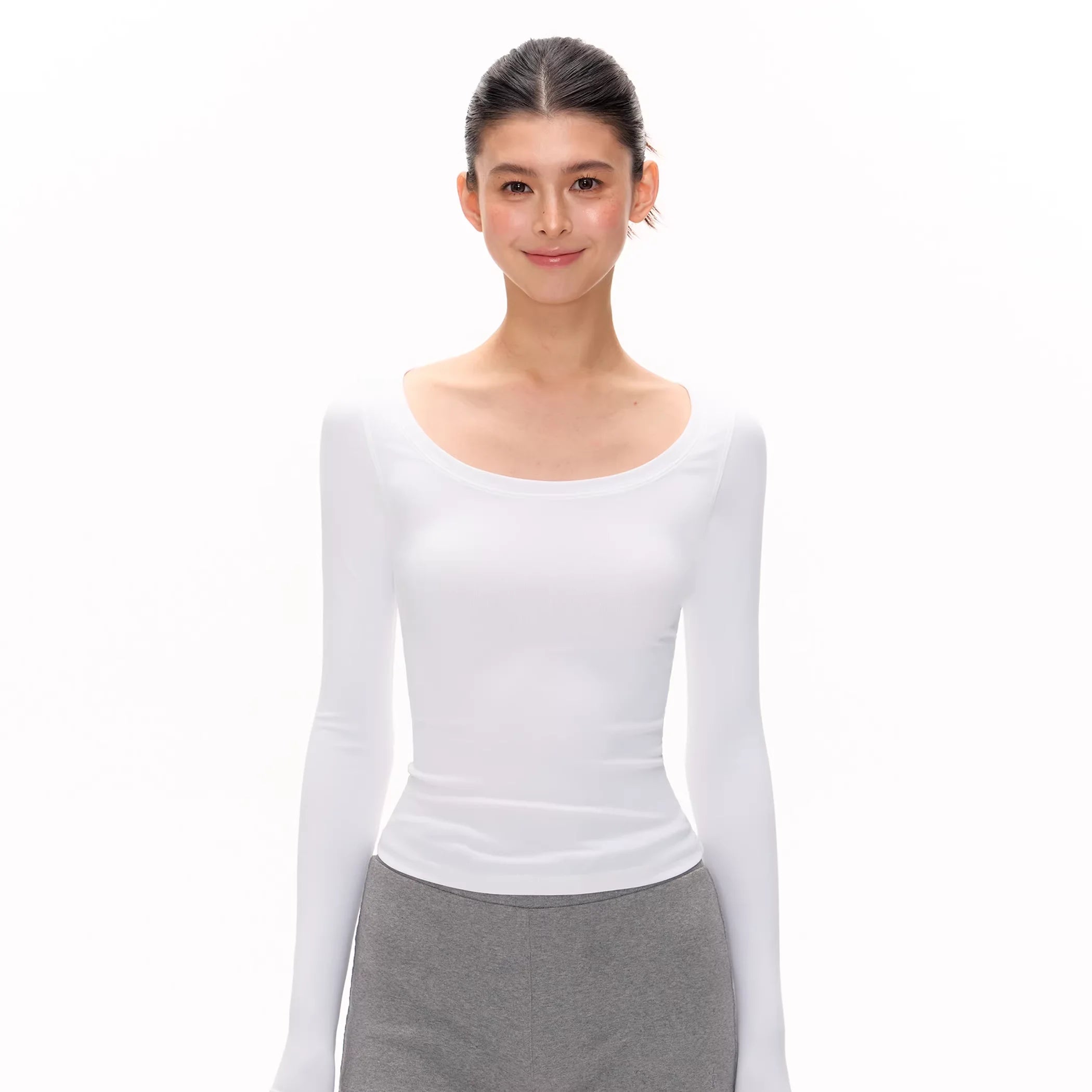 ARISEISM Women's Slim Fit Long Sleeve Scoop Neck Top