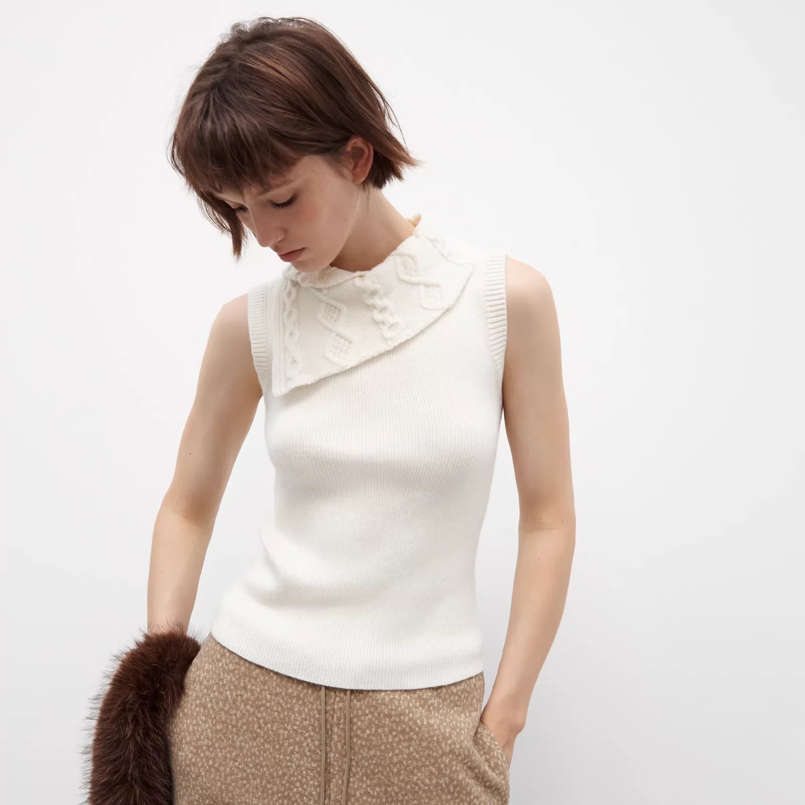 PUKI Wool-Blend Vintage Cable Knit Vest and Cardigan Set