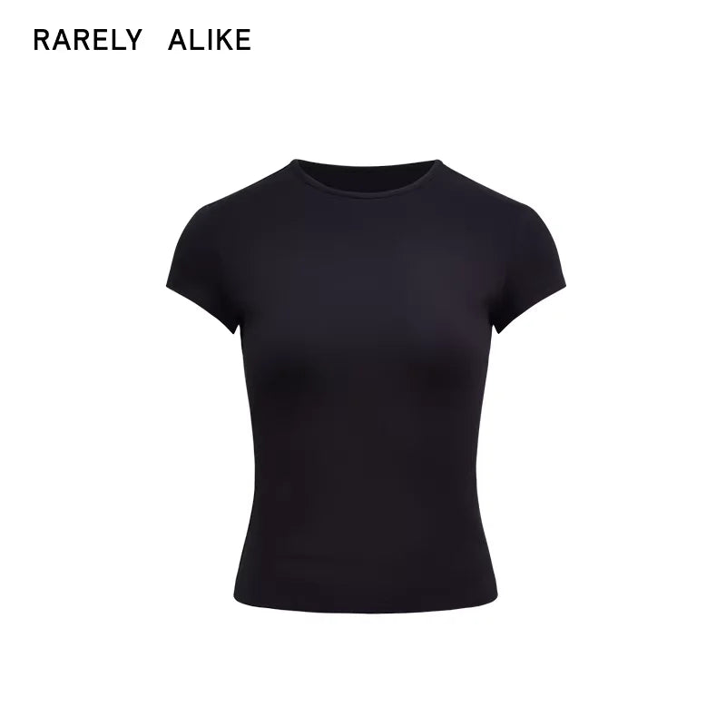 RARELY ALIKE Women's Basic Hourglass Crew Neck T-Shirt