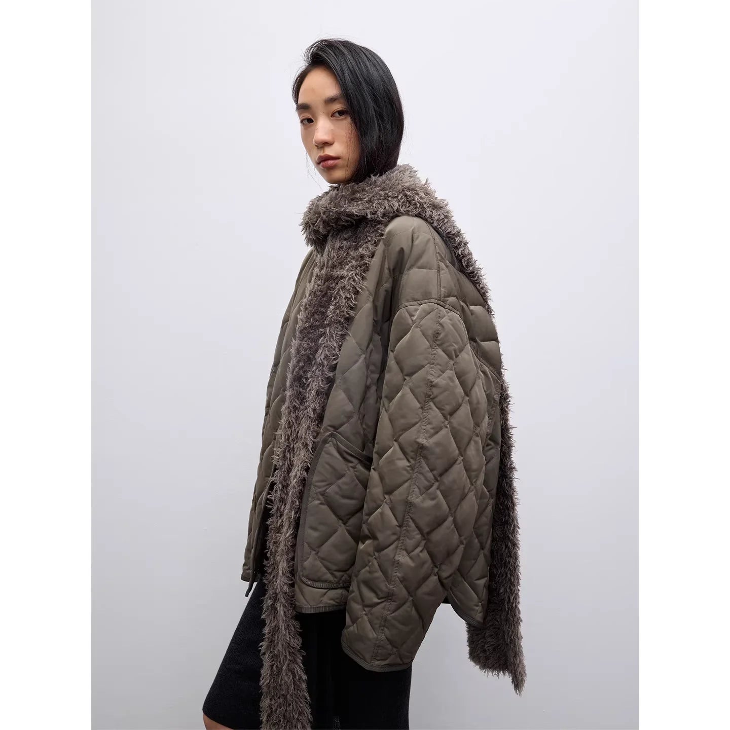 RandomPiece Women's Oversized Quilted Down Jacket with Faux Fur Lining