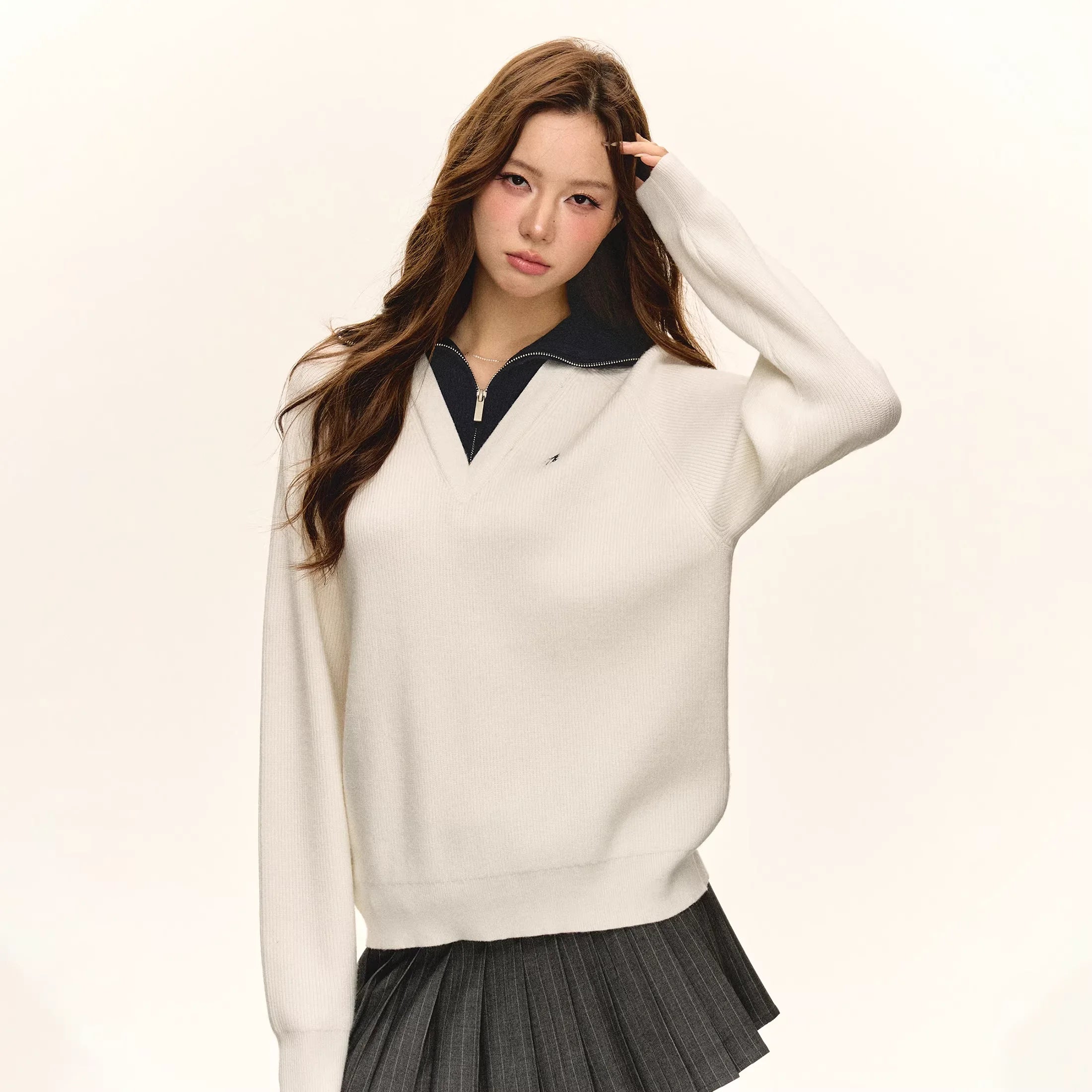 ARISEISM Vintage Style Loose Fit V-Neck Sweater for Women