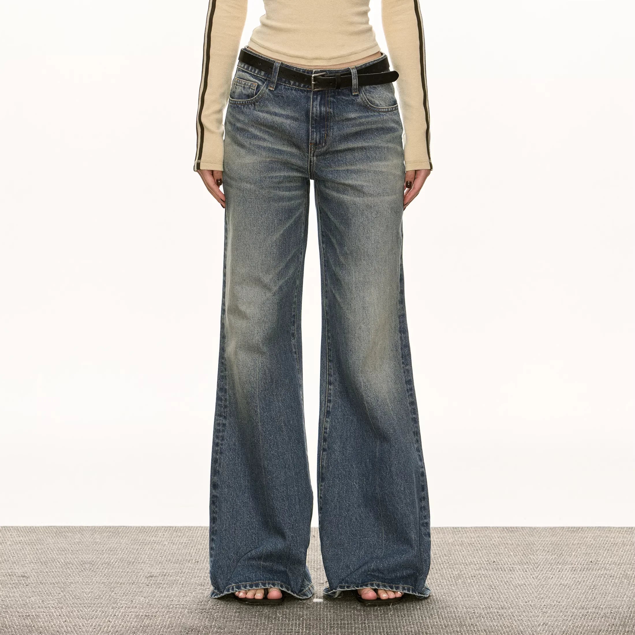 ARISEISM Vintage Blue Washed Wide-Leg Jeans for Women - Fall 2025