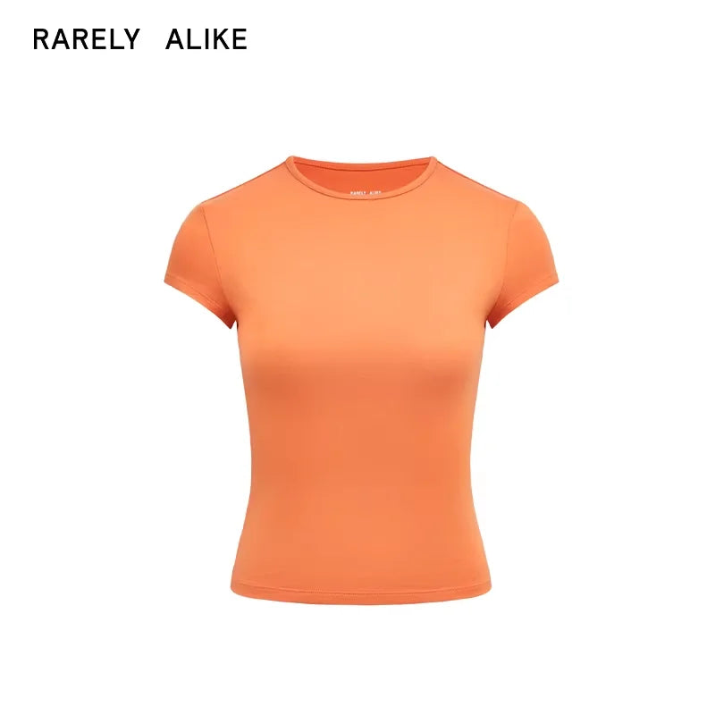 RARELY ALIKE Hourglass Fit Crew Neck Short Sleeve T-Shirt