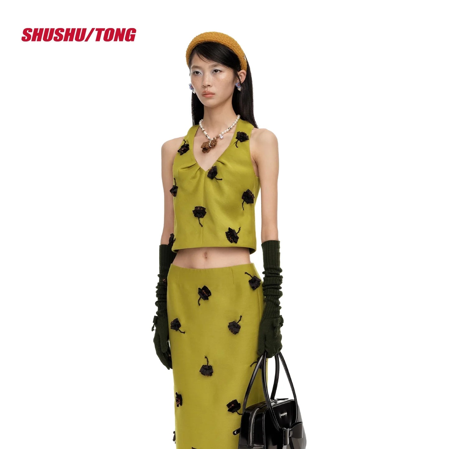 shushutong Winter Pleated Halter Crop Top and Skirt Set