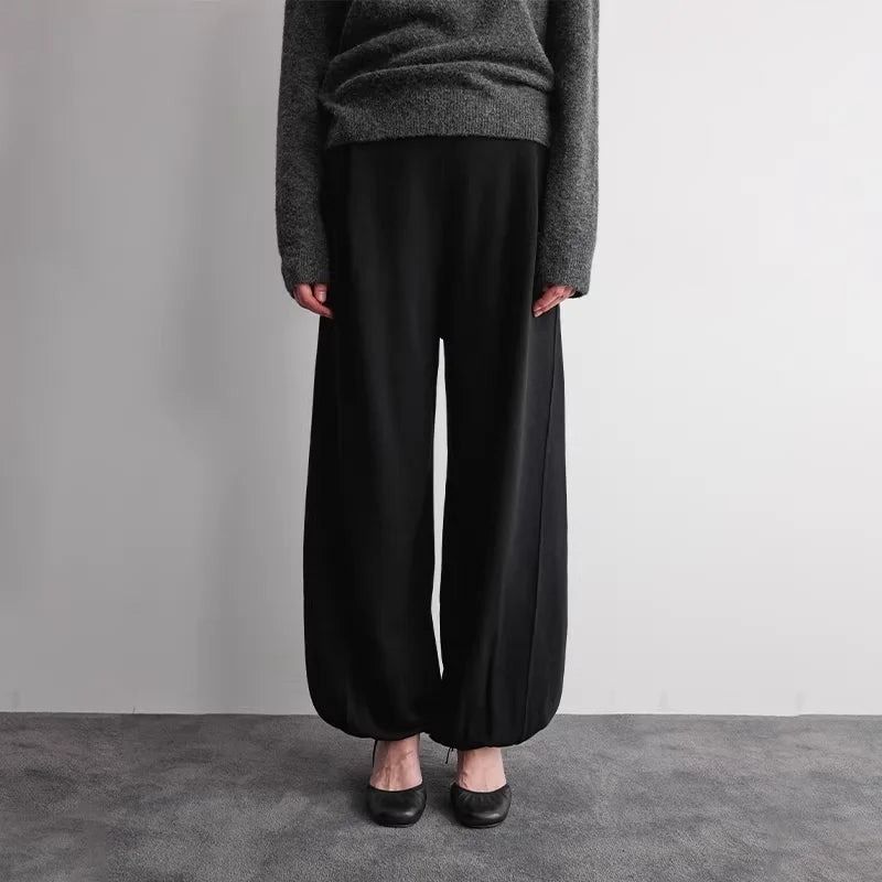 RandomPiece Women's Wool-Blend Pleated Lantern Pants