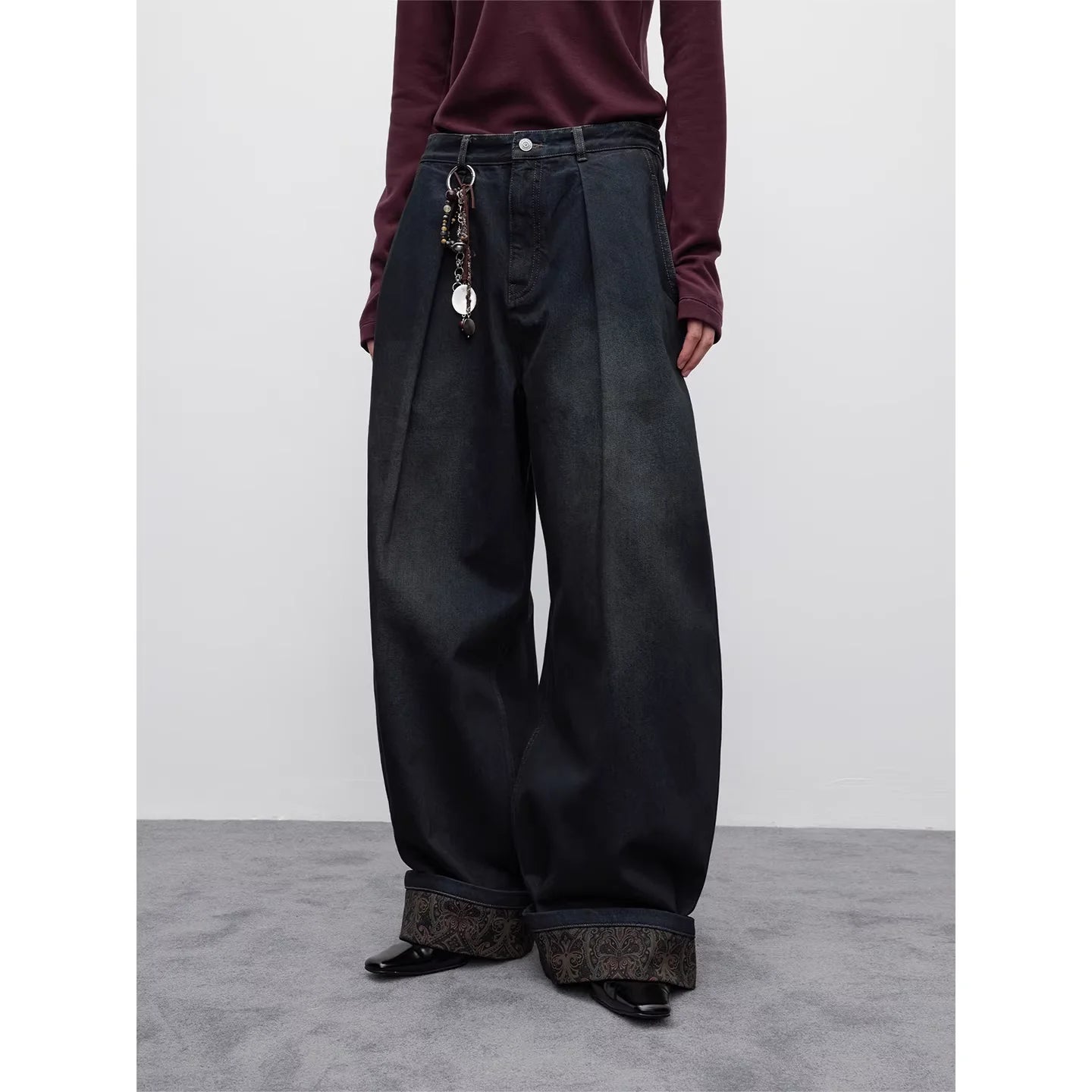 RandomPiece Pleated Wide-Leg Cuffed Denim Jeans