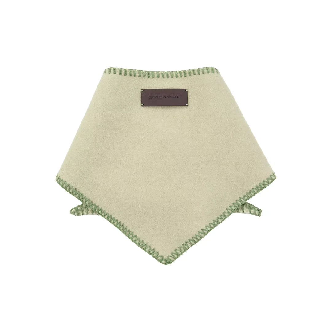 Simple Project Double-Sided Fleece Triangle Scarf with Embroidered Edging