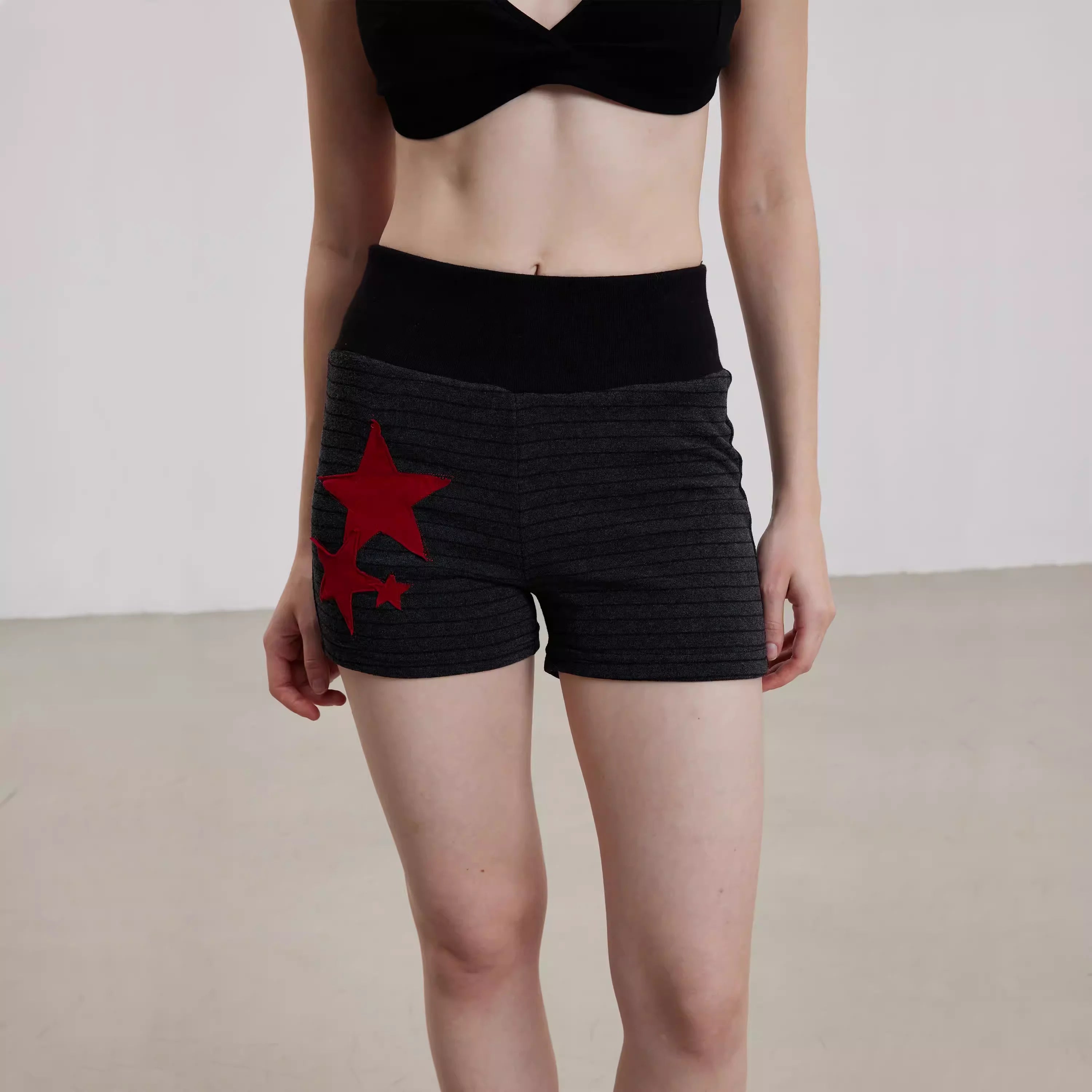 THELIGHT OFFICIAL Y2K Star Patch Knit Striped High-Waist Shorts for Women