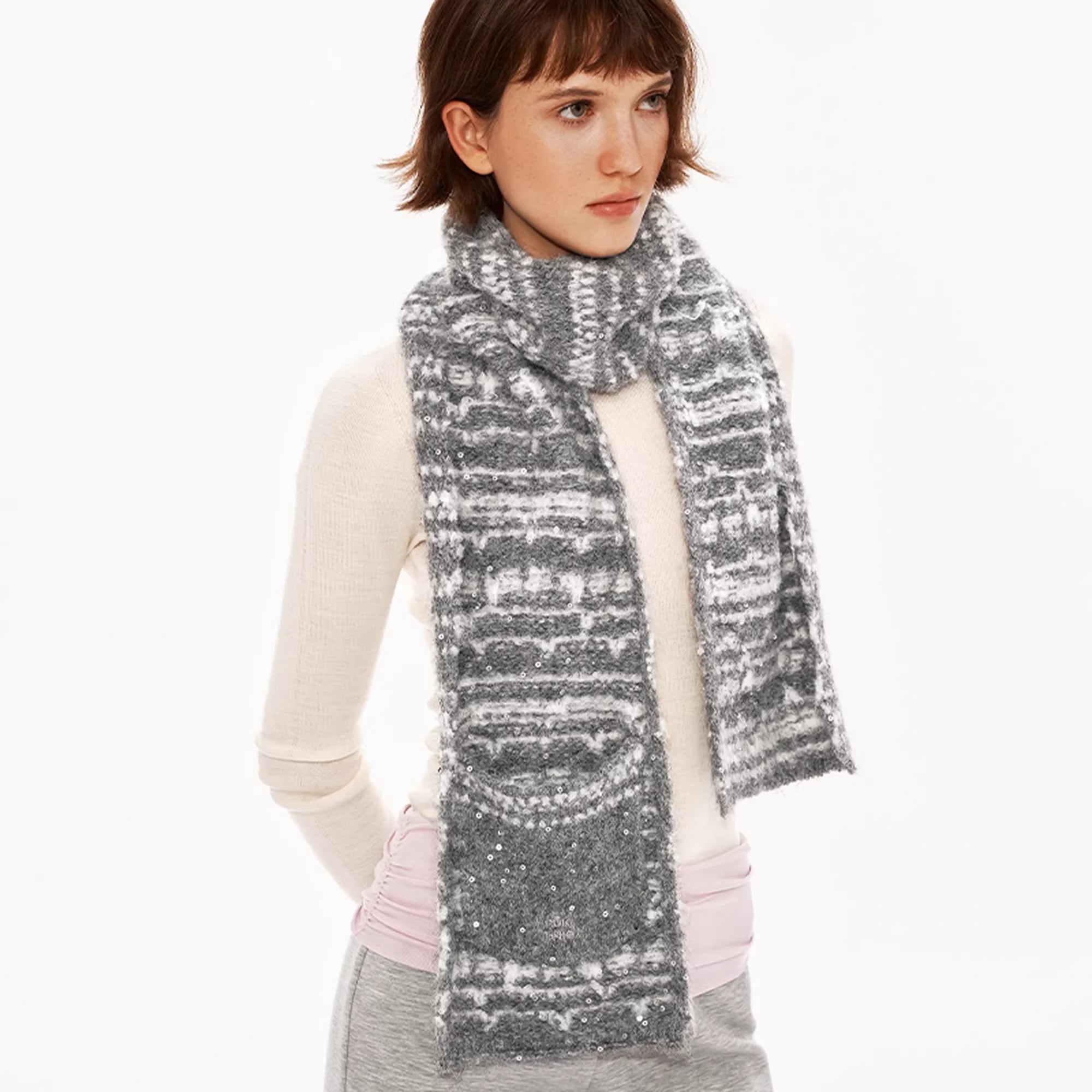 PUKI Double-Twisted Wool Sequin Pocket Scarf